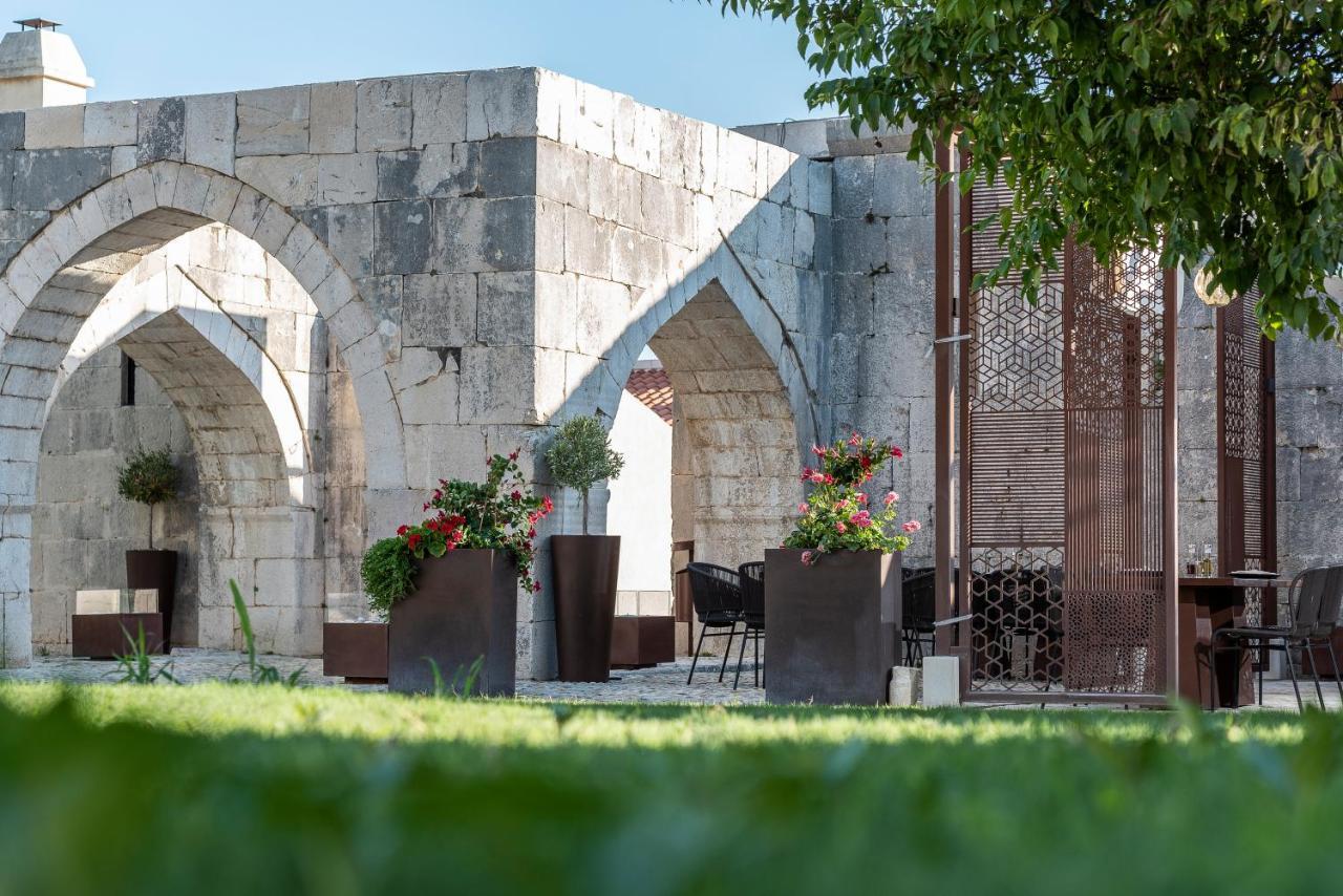 Heritage Hotel Maskovica Han Pakoštane エクステリア 写真